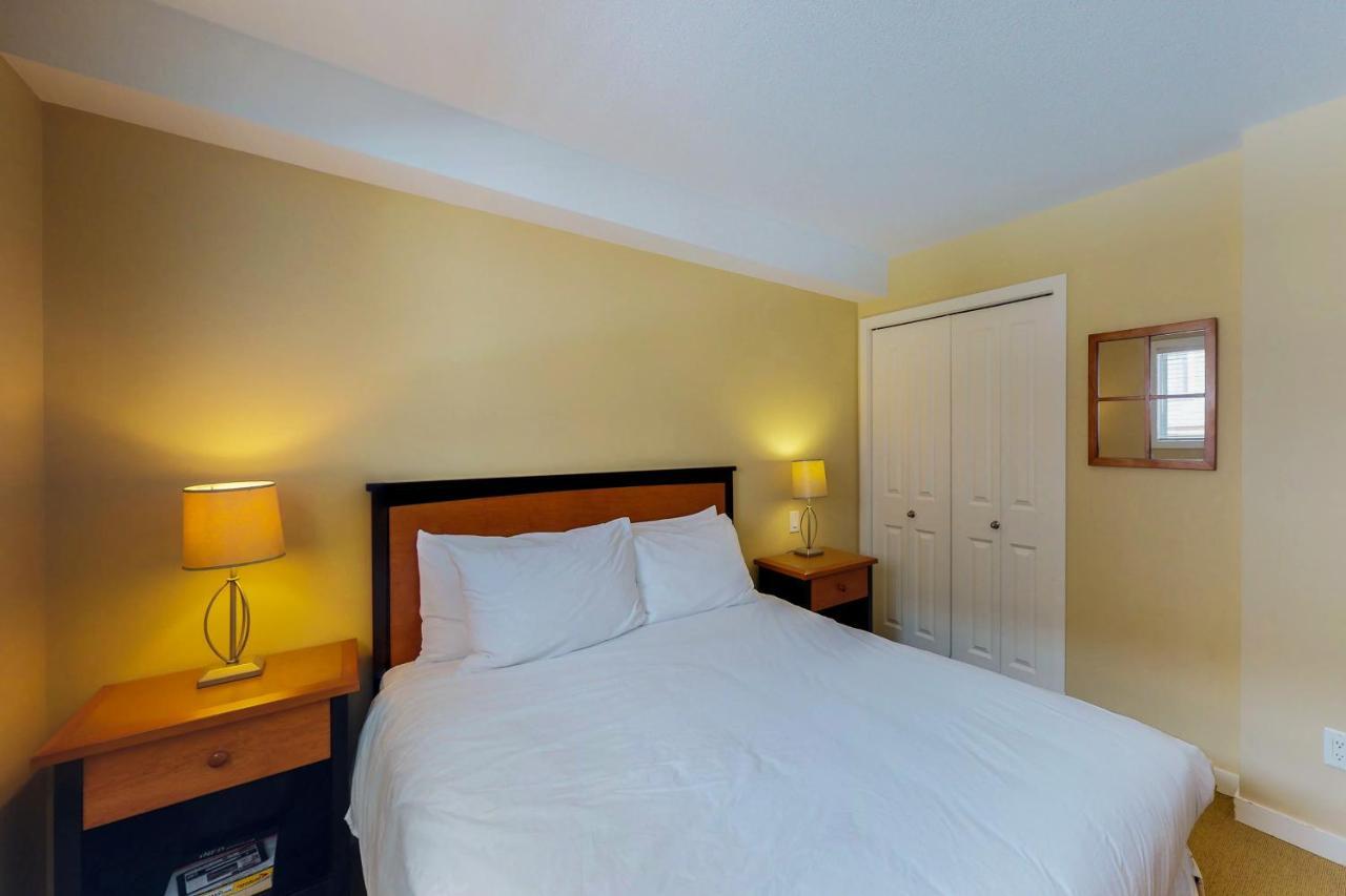 Trappers Crossing 28 Apartment Big White Ski Resort Ngoại thất bức ảnh